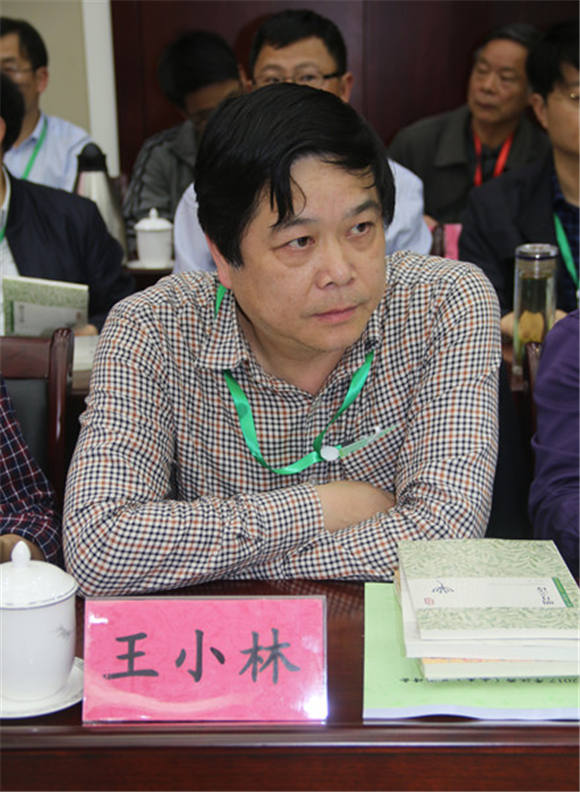 峡谷里的西源